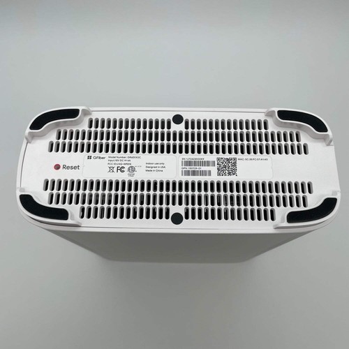 Google GFiber Wi-Fi 6E Router Tri Band GR6EXX0C Wireless Router - Picture 6 of 7