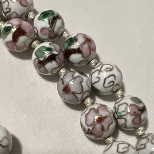 Cloisonné Bead Necklace White Green Pink Knotted - Picture 6 of 13
