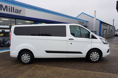 2022 Ford Transit Custom  2.0 320 EcoBlue Trend Kombi L2 H1 Euro 6 (s/s) 5dr, No - Picture 2 of 24