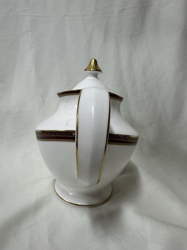Royal Doulton 'Tennyson' 5-Cup TEA POT - 2nd Quality - Picture 6 of 9