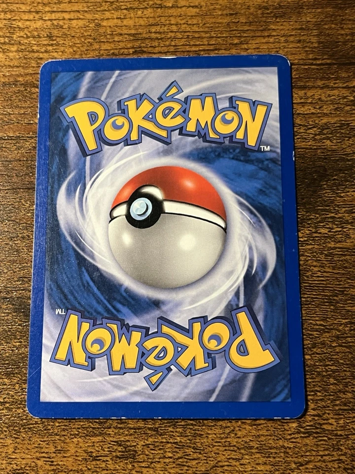 Flareon 10/110 Legendary Collection Reverse Holo Pokemon Card - Image 3 of 3