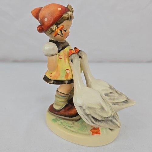 GOEBEL HUMMEL: #47/0 TMK 5 - "Goose Girl" 1972 - 1979 5 pulgadas - Imagen 5 de 8