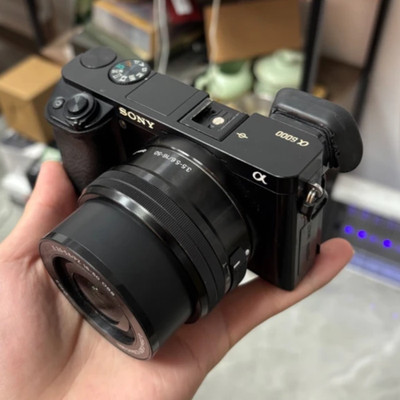 95% NEW! Sony Alpha A6000 24.3MP Mirrorless Digital Camera w/ 16-50mm Lens