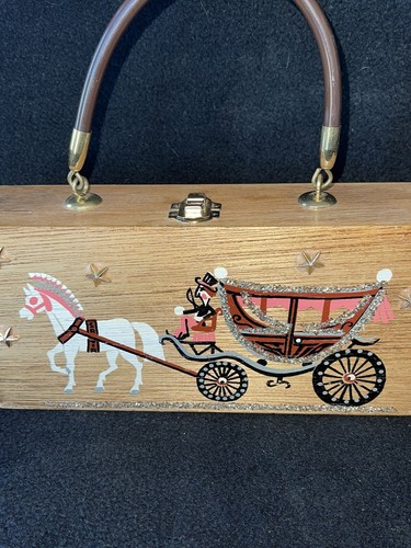 Vintage 1960’s Gary Gails Fancy Horse and Carriage Embellished Wooden Purse - Picture 7 of 11