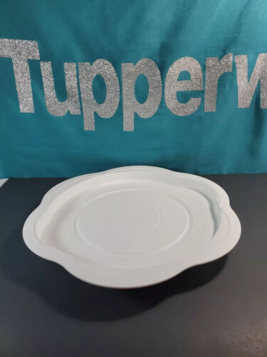 Tupperware Lazy Susan Carousel Rotating Tray 16" Scalloped Design BRAND NEW - Picture 3 of 3
