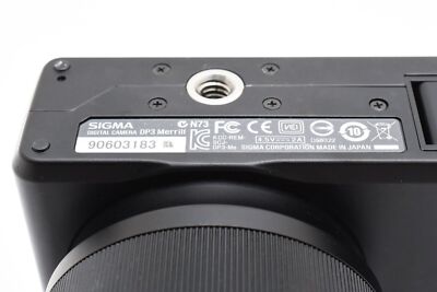 Sigma DP Series DP3 Merrill 46.0MP Digital Camera - Black Sigma DP Series DP3 Merrill 46.0MP Digital Camera - Black