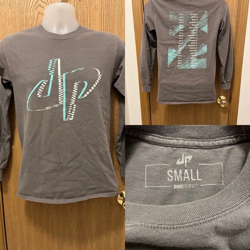The Dude Perfect Pound It Noggin Tour Small Gray  Long Sleeve T-Shirt  D/S - Picture 1 of 12