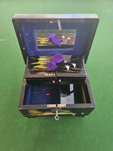 Vintage China Japan Laquer Music Box Wood Jewellery Trinket