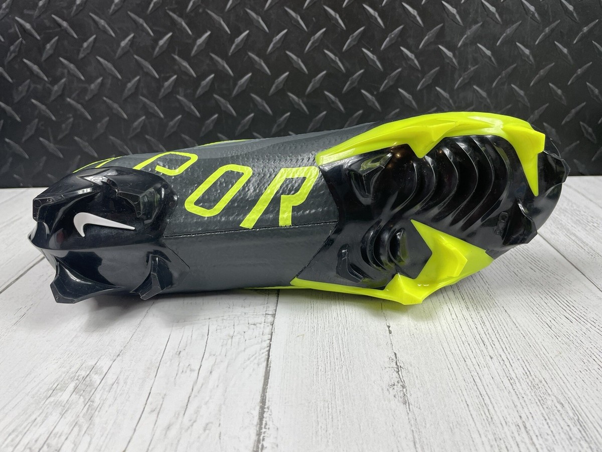 Nike Vapor Edge Elite 360 Flyknit Football Cleats Black Nike Vapor Edge Elite 360 Flyknit Football Cleats Black
