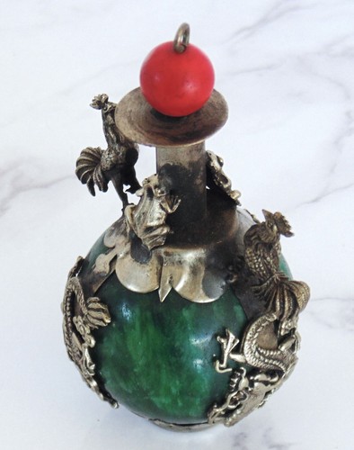 Antique Chinese Roosters Dragon & Frog Green Glass Pewter Snuff Box Signed - Picture 7 of 16