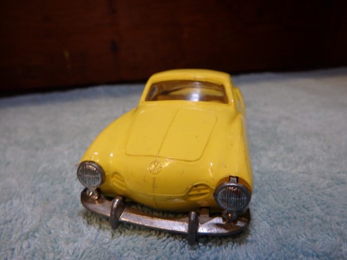 VINTAGE VW VOLKESWAGON KARMAN GHIA DEALER PROMO CAR PARTS CAR - Picture 7 of 15