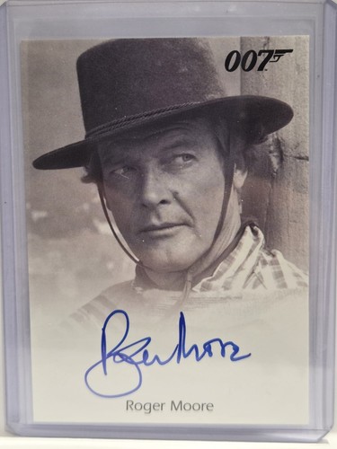 James Bond Archives 2016 Spectre Auto Autograph Roger Moore in Moonraker - Picture 3 of 6