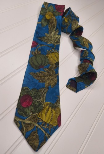 Via Veneto Men's 100% Silk Necktie Designer Geometric Floral 58" x 3.5" - Picture 1 of 6