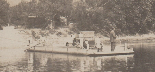 Gladstone MICHIGAN RPPC 1908 FERRY BOAT River Water Crossing Early CAR ROADSTER - Picture 2 of 3