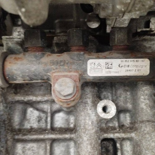 Peugeot Partner 2012 Fuel injector rail (injectors)(Fuel distribut