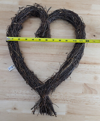 earnest hearts　(検　rawlifefactory RUSTIC GRAPEVINE HEART WREATH Floral Wreath Making 16