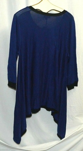NWT AVENUE Black & Blue Asymmetrical Sweater Women's Size 22/24 - Picture 2 of 3