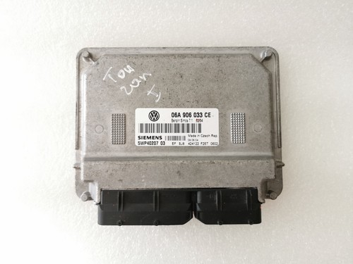 VW Golf V Caddy 1.6 Motorsteuergerät Steuergerät Motor engine ECU 06A906033CE