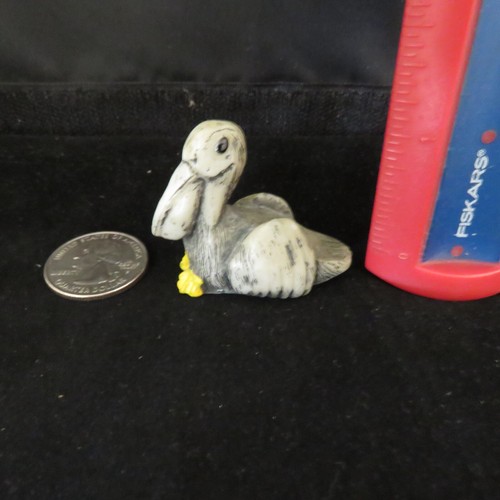Collectable Miniature Pelican Figurine 1-1/2" *** - Picture 7 of 8