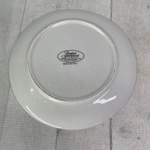 Certified International Debbie Taylor-Kerman Ceramic 8" Christmas Plate Set of 4 - Picture 5 of 19
