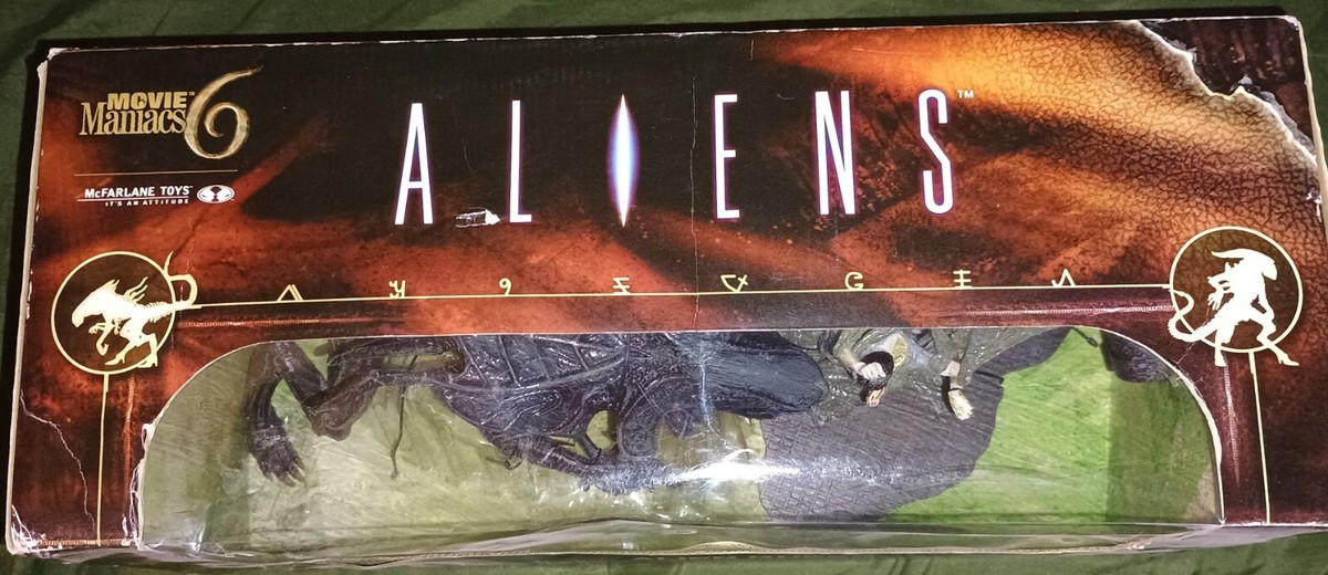 McFarlane Toys Movie Maniacs 6 Alien Queen Deluxe Action Figure