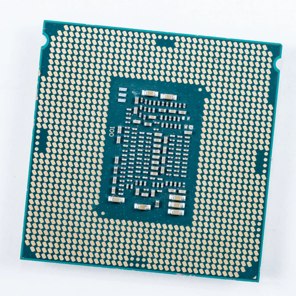 Procesador Intel Xeon E3-1220 v6 SR329 LGA1151 3,00 GHz cuatro núcleos grado C 7ª generación Foto 2 de 3