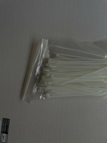 Corbatas de cables de 6"" - 500 corbatas color blanco/marfil excelente estado - Imagen 3 de 3