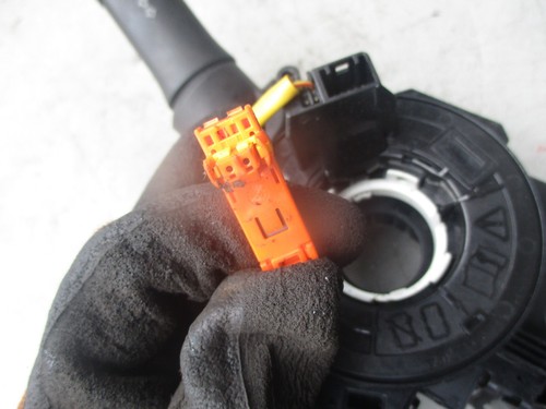 Limpiaparabrisas interruptor de tallos indicador de gasolina MITSHUBISHI MIRAGE 2018 MK6 1.2 8600A495 - Imagen 8 de 11