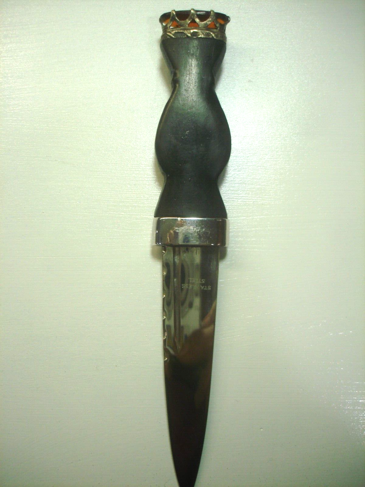 Picture 17 of 24