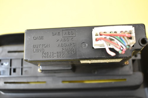 96 97 98 SUZUKI SIDEKICK RADIO BEZEL A/C HEATER CONTROL UNIT OEM GEO TRACKER - Foto 5 di 9
