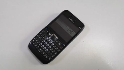Nokia E63 Unlocked QWERTY 3G WIFI Bluetooth FM Radio Original Mobile Phones - Video 1 of 1
