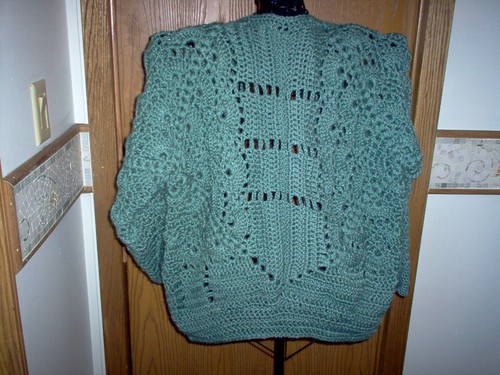 Handcrafted/crocheted Lacy pattern, Merino Wool sweater, xxl, green - Picture 3 of 9