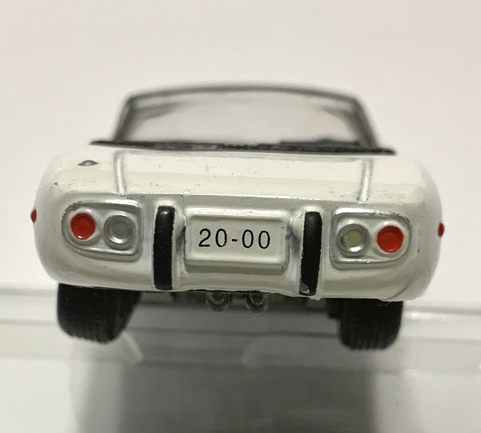 Johnny Lightning James Bond 007 You Only Live Twice Toyota 2000-GT blanco 1:64 Foto 4 de 4