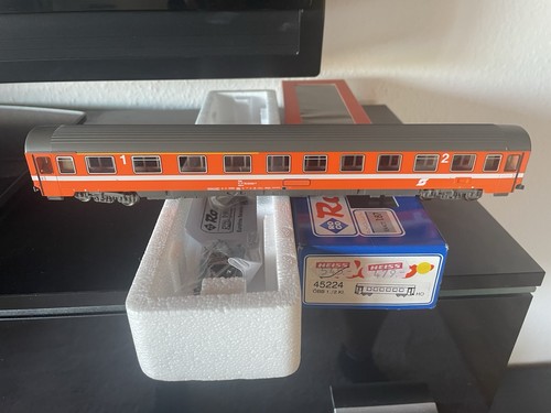 Roco H0 45224 Schnellzugwagen 1./2.Klasse der ÖBB.  NEU + OVP | Condition: Neu