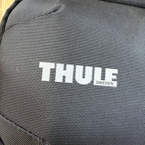 Thule Sweden Black 9x6x2 Zipper Carrying Case - Bild 8 von 10