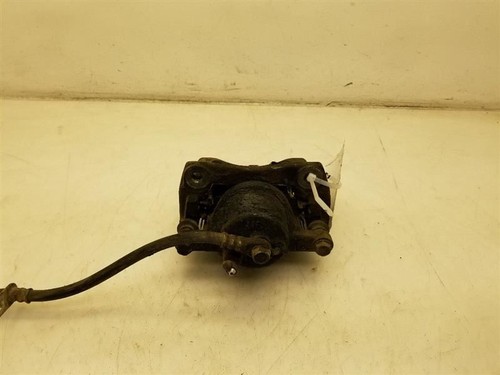 04-06 SCION XA 1.5L FWD AT PASSENGER SIDE FRONT BRAKE CALIPER - Picture 3 of 12