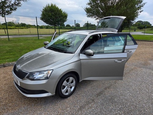 2017 Skoda Fabia 1.2 TSI SE Euro 6 (s/s) 5dr ESTATE Petrol Manual - Picture 4 of 24