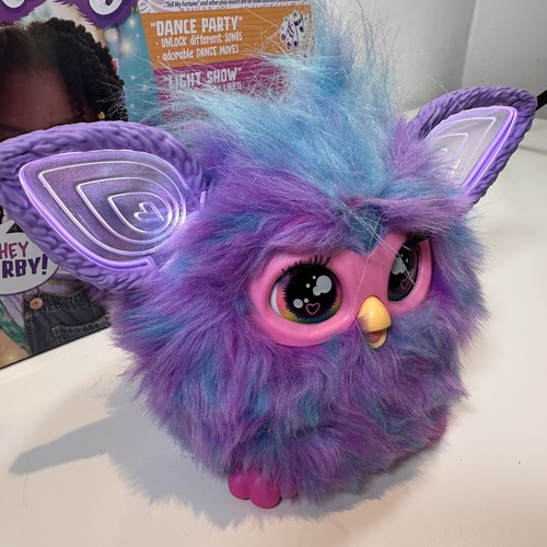 Hasbro Furby 2023 elektronisches Plüschtier mit Sounds für Kinder, lila interaktiv - Bild 10 von 10