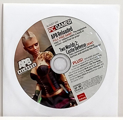 MINECRAFT Unplayed CD Demo Disc PC Gamer August 2011 Mojang Sandbox APB Reloaded