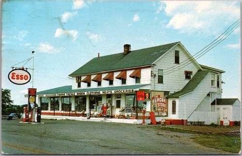 Grand Isle, Vermont Postkarte THE BEACON STORE / Esso Tankstelle / 1979 Abbrechen - Bild 1 von 2