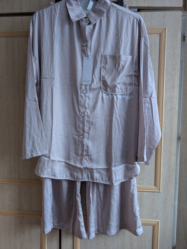 Billie Damen Pyjama Set Seide bedruckt - Größe M/L - Nagelneu