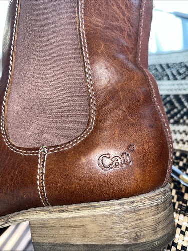 Cat Caterpillar Woman’s Matilda Brown Pull On Chelsea Leather Ankle Boots Sz 7 - Picture 11 of 11