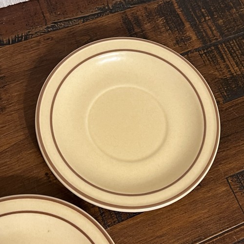 Vintage 70s Set of 2 - Pfaltzgraff Village USA 6” 6 Inch Saucer Plate Stoneware - Picture 3 of 4