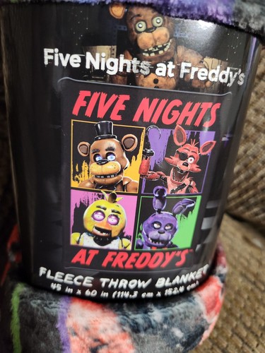 Five Nights At Freddy's Fleece Throw Blanket FNAF 45x60in Halloween Gamer - Picture 6 of 6