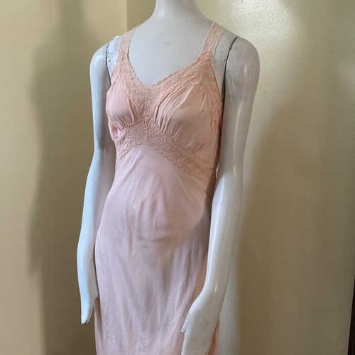 Vintage Schrägschnitt Glam Peach ärmelloses Nachthemd 30er Jahre MÄNGEL