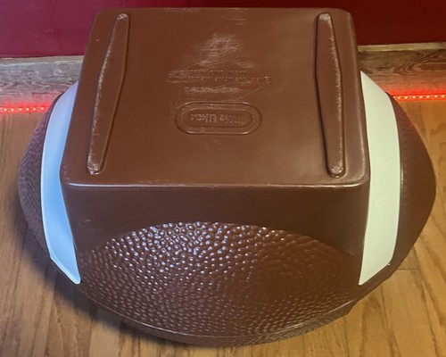 Vintage 1975 Little Tikes Football Toy Box / Chest /Tailgating Cooler w/ Lid  - Picture 8 of 12