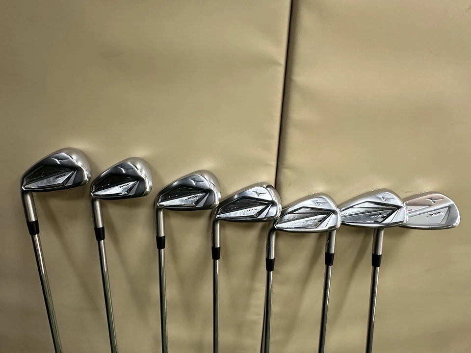 LH JPX 923 Hot Metal 5-Pw+Gw Foto 3 de 4