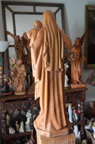Virgin Mary and child Hand Carved Wood sculpture statue Religious - Picture 8 of 12