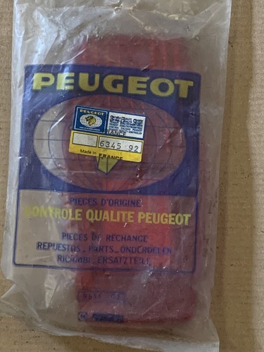 Genuine Peugeot 304 1970-72 Rear Red Light Lens 634592 / 6345.92 - Picture 6 of 6