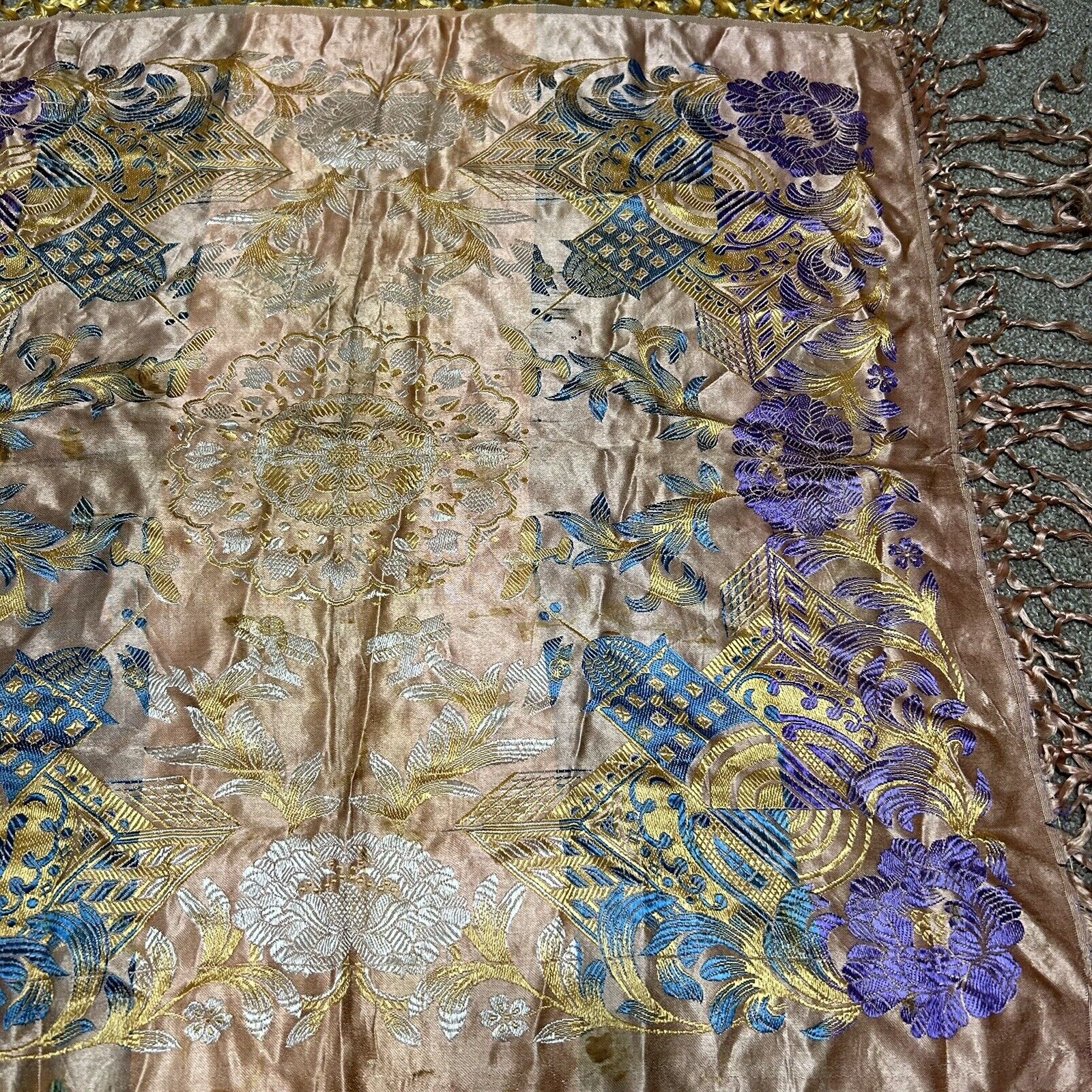 Picture 3 of 24